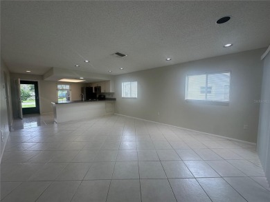 This 55 and over  2 bedroom 2 bath 1129 sq ft condo is located on Beacon Woods Golf Club in Florida - for sale on GolfHomes.com, golf home, golf lot