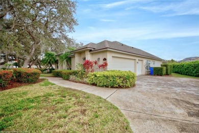 Welcome to this beautifully updated 3-bedroom, 2-bathroom home on Sun n Lake Golf and Country Club in Florida - for sale on GolfHomes.com, golf home, golf lot
