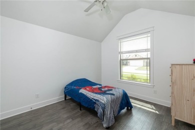 Looking for suburban living in a quiet setting, look no further on Stonebridge Meadows Golf Club in Arkansas - for sale on GolfHomes.com, golf home, golf lot