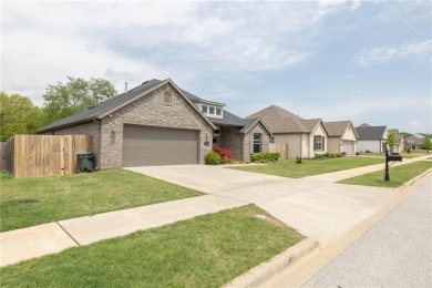 Looking for suburban living in a quiet setting, look no further on Stonebridge Meadows Golf Club in Arkansas - for sale on GolfHomes.com, golf home, golf lot