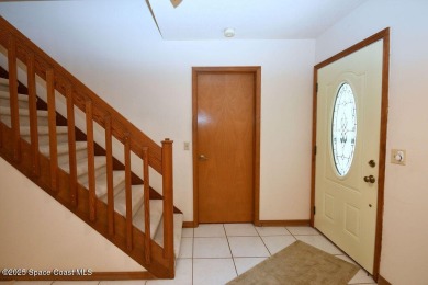 Owner is eager to sell!  Make an offer on this charming on Cane Creek Reserve Golf Course in Florida - for sale on GolfHomes.com, golf home, golf lot