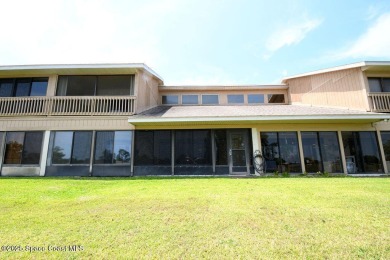 Owner is eager to sell!  Make an offer on this charming on Cane Creek Reserve Golf Course in Florida - for sale on GolfHomes.com, golf home, golf lot