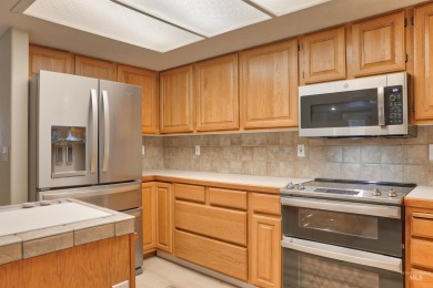 Nestled in a quiet culdesac, you will love coming home to your on Eagle Hills Golf Course in Idaho - for sale on GolfHomes.com, golf home, golf lot