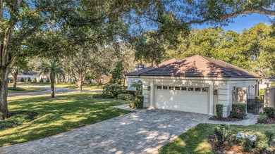 FANTASTIC NEW LISTING IN THE SOUGHT AFTER BAY HILL VILLAGE on Arnold Palmers Bay Hill Club and Lodge  in Florida - for sale on GolfHomes.com, golf home, golf lot