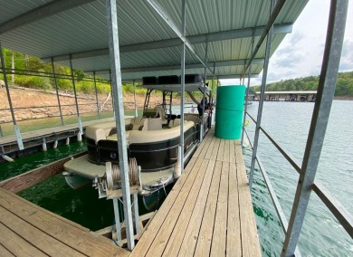 Purchase Price INCLUDES Furnished Home PLUS Boat Slip w/Newer on Tannenbaum Golf Club in Arkansas - for sale on GolfHomes.com, golf home, golf lot