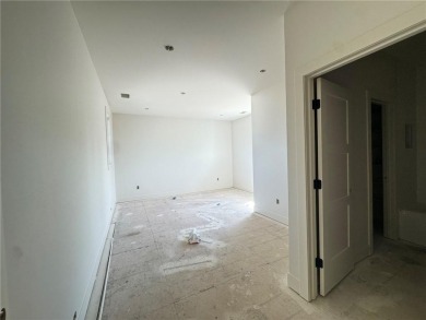 Stunning new floor plan in Parkville's premier golf community! on The Deuce At the National Golf Club of Kansas City in Missouri - for sale on GolfHomes.com, golf home, golf lot