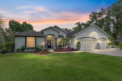 GOLFERS AND WATER ENTHUSIAST PEACEFUL RETREAT. This spacious on Rainbow Springs Golf and Country Club in Florida - for sale on GolfHomes.com, golf home, golf lot