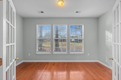 Well maintained single level 3 bedroom, 2.5 bathroom home on Arrowhead Country Club in South Carolina - for sale on GolfHomes.com, golf home, golf lot