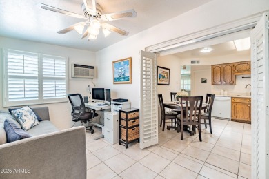 Welcome to carefree living in this beautifully maintained 1 bed on Sunland Village Golf Club in Arizona - for sale on GolfHomes.com, golf home, golf lot