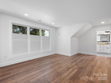 Welcome Home to Style, Comfort, and Location! This stunning on Waynesville Country Club Inn in North Carolina - for sale on GolfHomes.com, golf home, golf lot