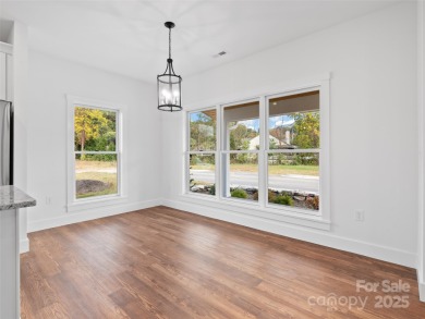 Welcome Home to Style, Comfort, and Location! This stunning on Waynesville Country Club Inn in North Carolina - for sale on GolfHomes.com, golf home, golf lot