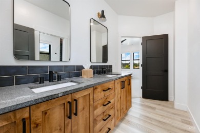 Fully custom upgraded 5 bedroom 3.5 bath home on over 1/4 acre on Eagle Legacy Golf Course in Idaho - for sale on GolfHomes.com, golf home, golf lot