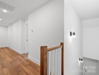 Welcome Home to Style, Comfort, and Location! This stunning on Waynesville Country Club Inn in North Carolina - for sale on GolfHomes.com, golf home, golf lot