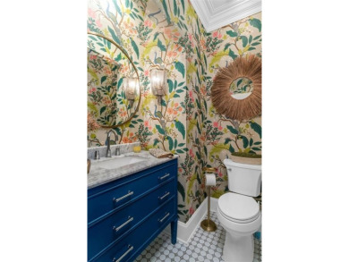 IF YOU EVER WANTED TO LIVE AND ENJOY THE LIFESTYLE AT THE on Marietta Country Club in Georgia - for sale on GolfHomes.com, golf home, golf lot