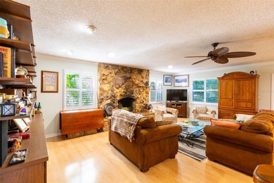 Beautifully well maintained 3 Bedroom 2 Bathroom home, with wood on Wekiva Golf Club in Florida - for sale on GolfHomes.com, golf home, golf lot