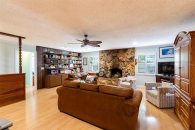 Beautifully well maintained 3 Bedroom 2 Bathroom home, with wood on Wekiva Golf Club in Florida - for sale on GolfHomes.com, golf home, golf lot