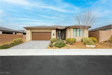 MOTIVATED SELLER! Too many upgrades to list them all! Located in on Mountain Falls Golf Course in Nevada - for sale on GolfHomes.com, golf home, golf lot