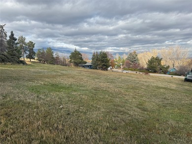 Discover the perfect blend of recreation, scenery, and on Hamilton Golf Club in Montana - for sale on GolfHomes.com, golf home, golf lot