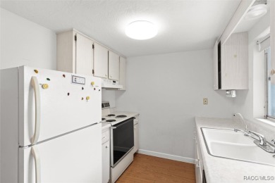Welcome to this 2 bedroom, 1 bathroom home in centrally located on Brentwood Farms Golf Club in Florida - for sale on GolfHomes.com, golf home, golf lot