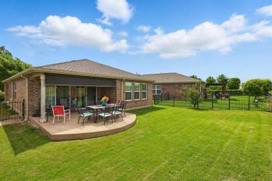 Charming Single Story Glen Cove Model in Frisco Lakes 55+ on Frisco Lakes Golf Course in Texas - for sale on GolfHomes.com, golf home, golf lot