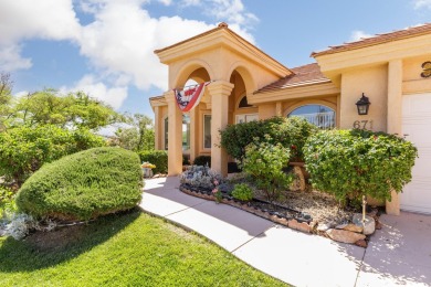 1 minute from Southgate golf course. This is a well-designed on Southgate Golf Course in Utah - for sale on GolfHomes.com, golf home, golf lot