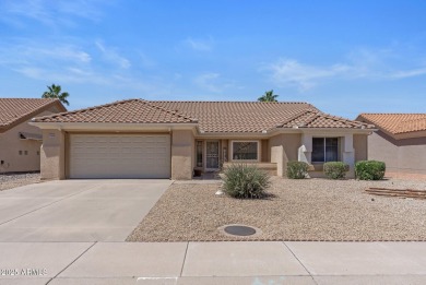 SENATIONAL VALUE - Ideal Location- HUGE POOL-SIZED LOT!  New 40# on Grandview Golf Course in Arizona - for sale on GolfHomes.com, golf home, golf lot