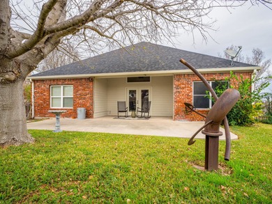 Welcome to this recently refreshed 3-bedroom, 2-bath brick home on Hidden Falls Golf Club in Texas - for sale on GolfHomes.com, golf home, golf lot