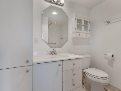 I present to you a rare and excellent opportunity for a 2/2 on Kings Point Golf -Flanders Way in Florida - for sale on GolfHomes.com, golf home, golf lot