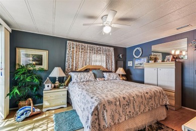 RARE Lakefront Double Wide in Highly Sought after Glenwood on Largo Golf Course in Florida - for sale on GolfHomes.com, golf home, golf lot