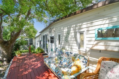 RARE Lakefront Double Wide in Highly Sought after Glenwood on Largo Golf Course in Florida - for sale on GolfHomes.com, golf home, golf lot