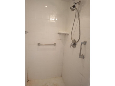 I present to you a rare and excellent opportunity for a 2/2 on Kings Point Golf -Flanders Way in Florida - for sale on GolfHomes.com, golf home, golf lot