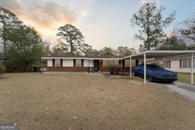 Welcome to this beautifully maintained MOVE-IN READY gem just on Bacon Park Golf Course in Georgia - for sale on GolfHomes.com, golf home, golf lot