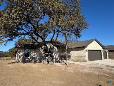 Welcome to 1306 Shirley Faye in Salado, TX! This beautifully on Mill Creek Golf Club in Texas - for sale on GolfHomes.com, golf home, golf lot