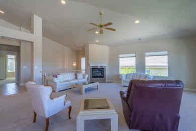 If you are looking for a property with views, this is it! Views on St. George Golf Course in Utah - for sale on GolfHomes.com, golf home, golf lot