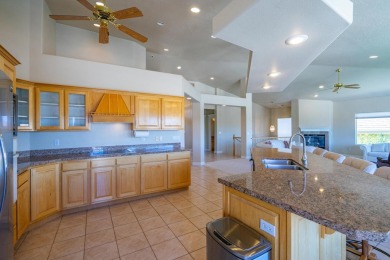 If you are looking for a property with views, this is it! Views on St. George Golf Course in Utah - for sale on GolfHomes.com, golf home, golf lot