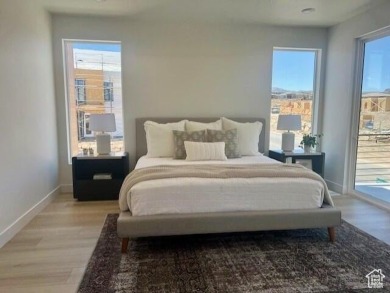 LIMITED-TIME OFFER - Take advantage of a $15,000 buyer incentive on Sunbrook Golf Course in Utah - for sale on GolfHomes.com, golf home, golf lot