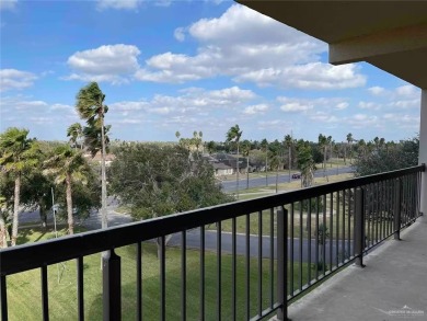 Take it easy at this unique and tranquil updated and fully on Tierra Del Sol in Texas - for sale on GolfHomes.com, golf home, golf lot
