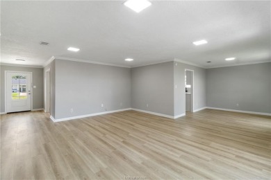 Welcome to 2206 Quail Hollow - A Fully Renovated Retreat in on Briarcrest Country Club, Inc. in Texas - for sale on GolfHomes.com, golf home, golf lot