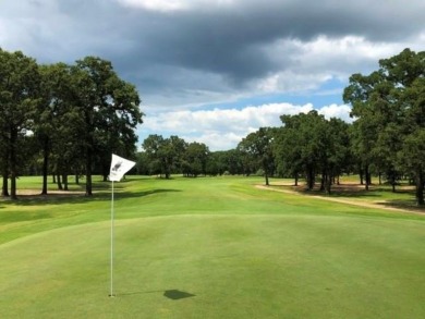 RARE double lot LOCATION LOCATION that can be purchased jointly on Pinnacle Golf and Boat Club in Texas - for sale on GolfHomes.com, golf home, golf lot