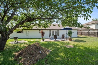 Welcome to 2206 Quail Hollow - A Fully Renovated Retreat in on Briarcrest Country Club, Inc. in Texas - for sale on GolfHomes.com, golf home, golf lot
