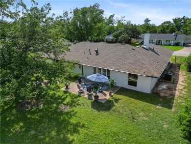 Welcome to 2206 Quail Hollow - A Fully Renovated Retreat in on Briarcrest Country Club, Inc. in Texas - for sale on GolfHomes.com, golf home, golf lot