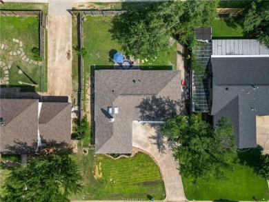 Welcome to 2206 Quail Hollow - A Fully Renovated Retreat in on Briarcrest Country Club, Inc. in Texas - for sale on GolfHomes.com, golf home, golf lot