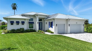 Experience the perfect blend of luxury and wellness living in on Royal Tee Country Club in Florida - for sale on GolfHomes.com, golf home, golf lot