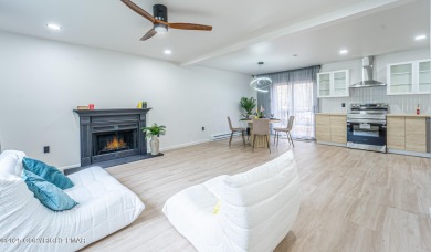 ULTRA MODERN MINIMALISTIC CAPE COD Completely Renovated w/ Clean on Pocono Farms Country Club in Pennsylvania - for sale on GolfHomes.com, golf home, golf lot