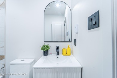 ULTRA MODERN MINIMALISTIC CAPE COD Completely Renovated w/ Clean on Pocono Farms Country Club in Pennsylvania - for sale on GolfHomes.com, golf home, golf lot
