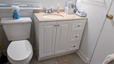 Come and see this well maintained two bed room, two bathroom on Heather Hills Golf Course in Florida - for sale on GolfHomes.com, golf home, golf lot