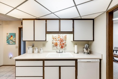 Featuring neutral color tones and upgraded carpeting, new on Sun City-Willow Creek / Willow Brook  in Arizona - for sale on GolfHomes.com, golf home, golf lot