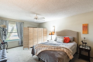 Featuring neutral color tones and upgraded carpeting, new on Sun City-Willow Creek / Willow Brook  in Arizona - for sale on GolfHomes.com, golf home, golf lot