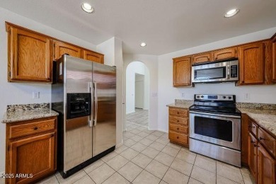 Very Bright Quaint 2BR, 2BA Valencia model in the active adult on Ironwood Golf Club in Arizona - for sale on GolfHomes.com, golf home, golf lot
