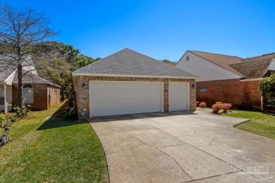 The cutest 3 bedroom 2 bath brick home with a screened in porch on Tiger Point Golf and Country Club in Florida - for sale on GolfHomes.com, golf home, golf lot